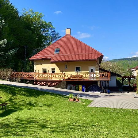 Privat Adriana Apartment Kremnica Luaran gambar