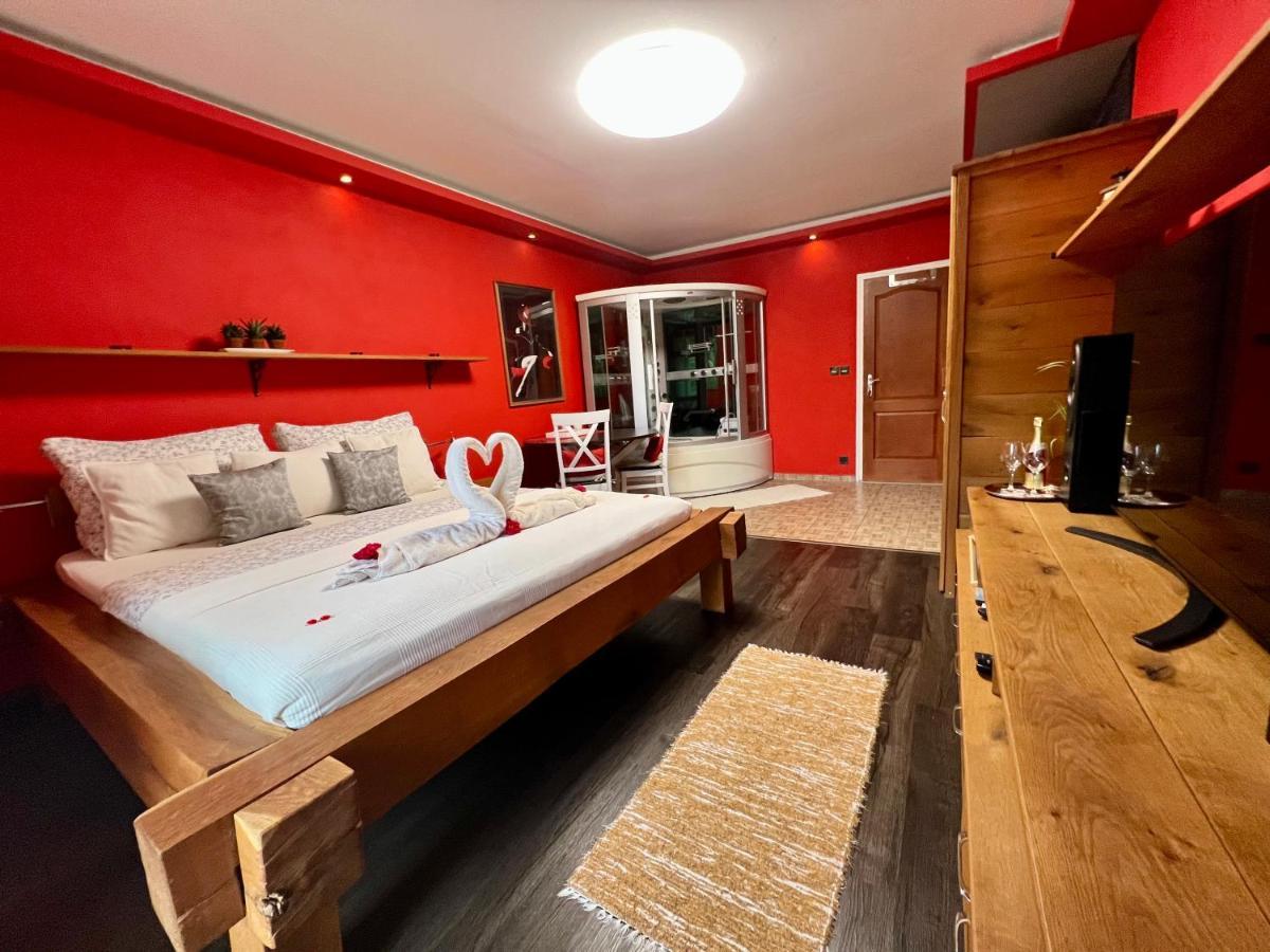 Privat Adriana Apartment Kremnica Luaran gambar